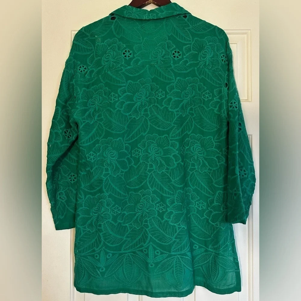 AKEMI + KIN Anthro Boho St. Patty’s Irish Burnout Green Eyelet Tunic XS PRISTINE